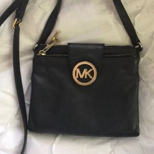 Black Michael Kors crossbody purse!